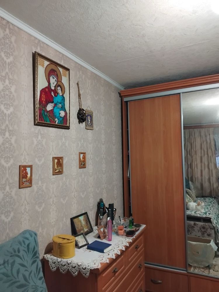 Продам 2 х кімнатну квартиру вулиця Велика Бердичівська 9/9