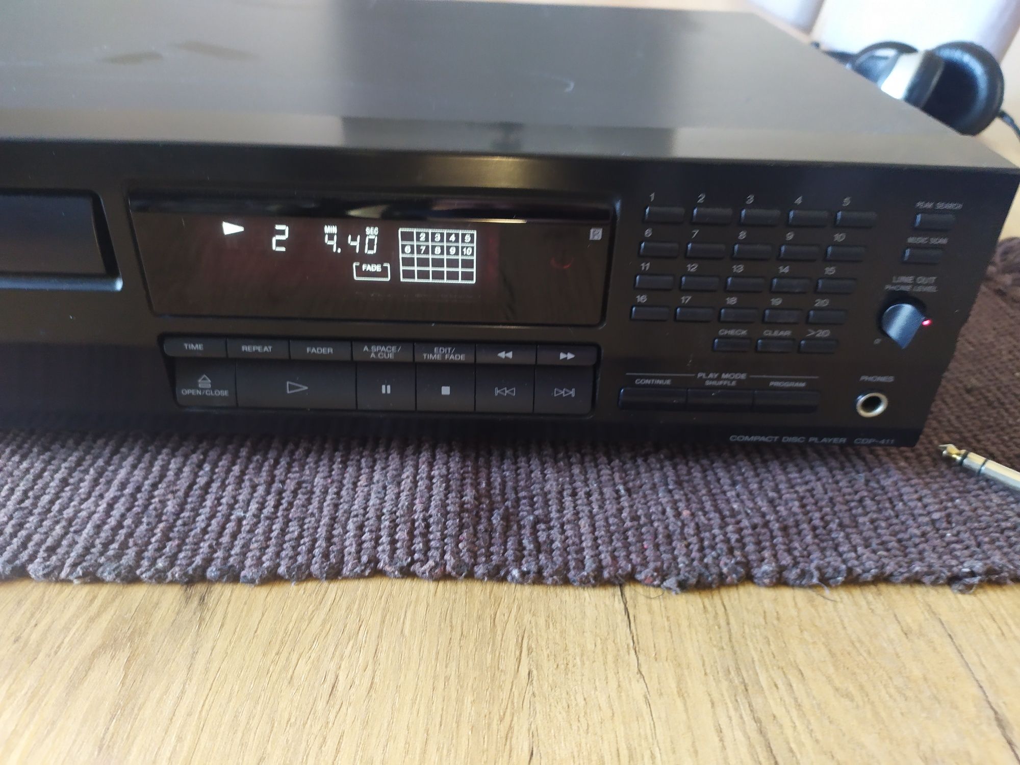 Odtwarzacz CD Sony CDP 411