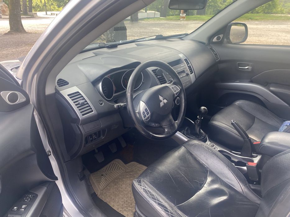 Mitsubishi Outlander 2.0. DI-D Intense 4WD 7-