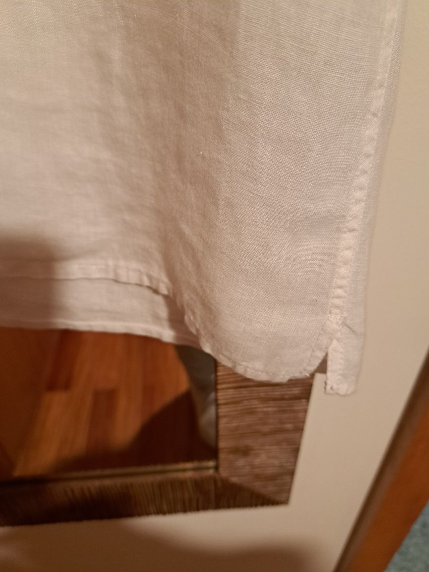 Camisa Homem T.39 meia manga  100% Linho
Branca Muito confortável