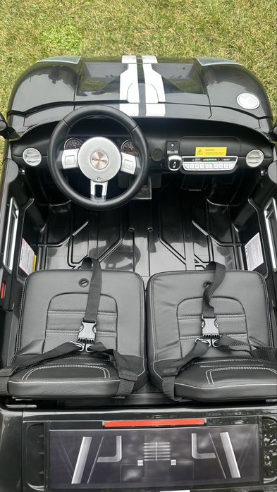 Машинка на акумуляторі Ford GT 24V – дитячий електромобіль для двох