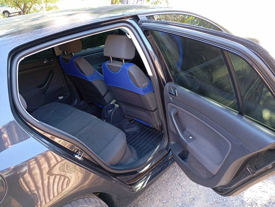 Автомобіль Гольф 5