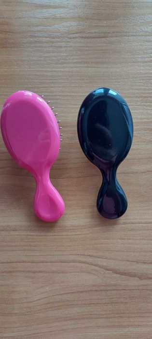 Wet Brush Original Mini szczotki do włosów - 2 sztuki różowa i czarna
