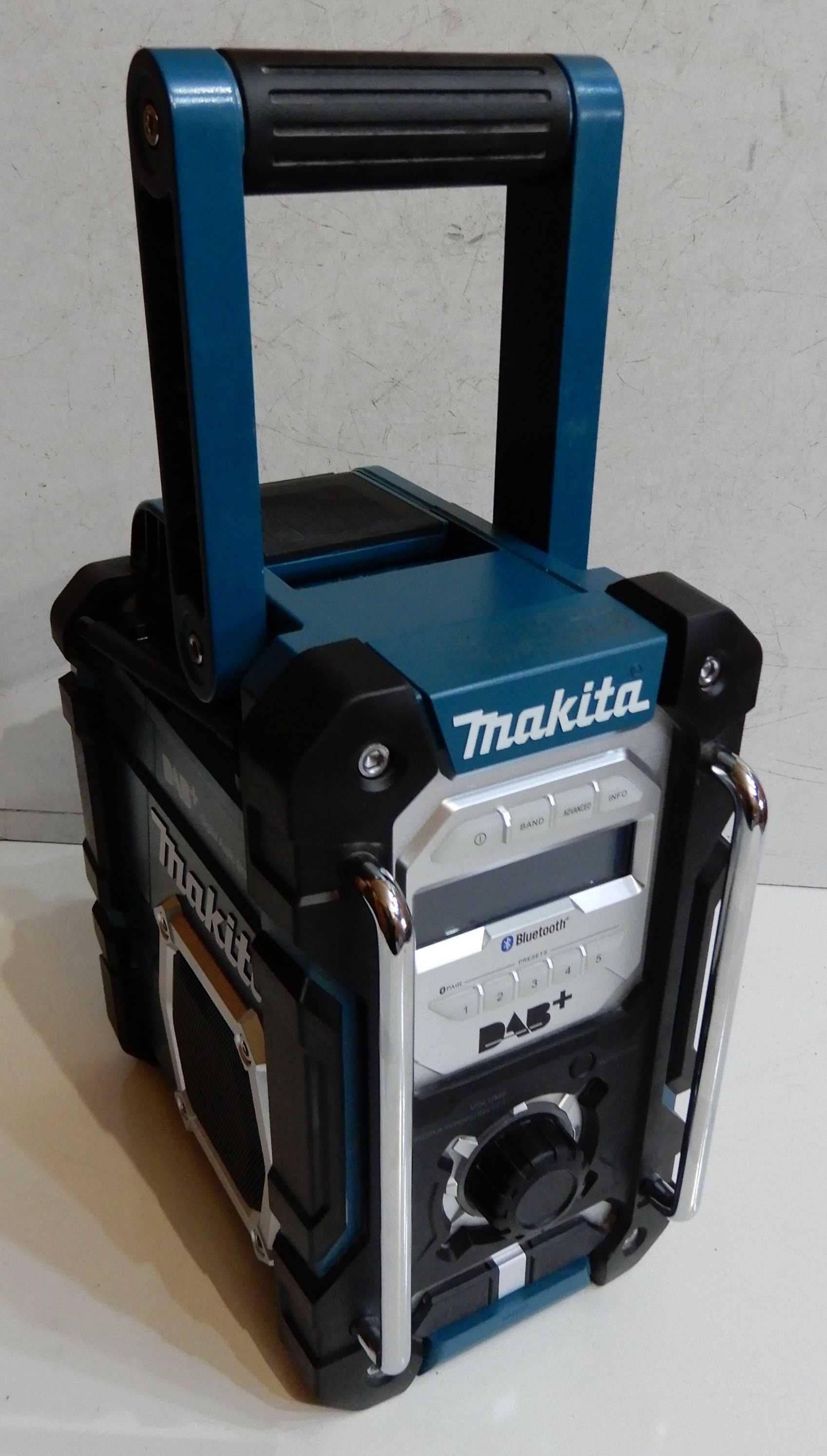 Zasilacz do radia MAKITA - DMR 112 - 02