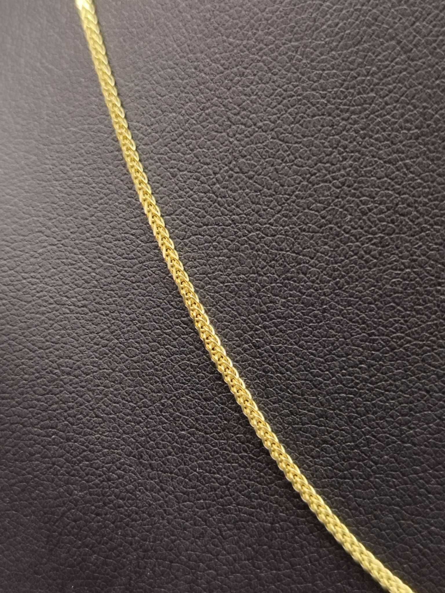 Złoty łańcuszek pr. 585 2,58g 45cm
