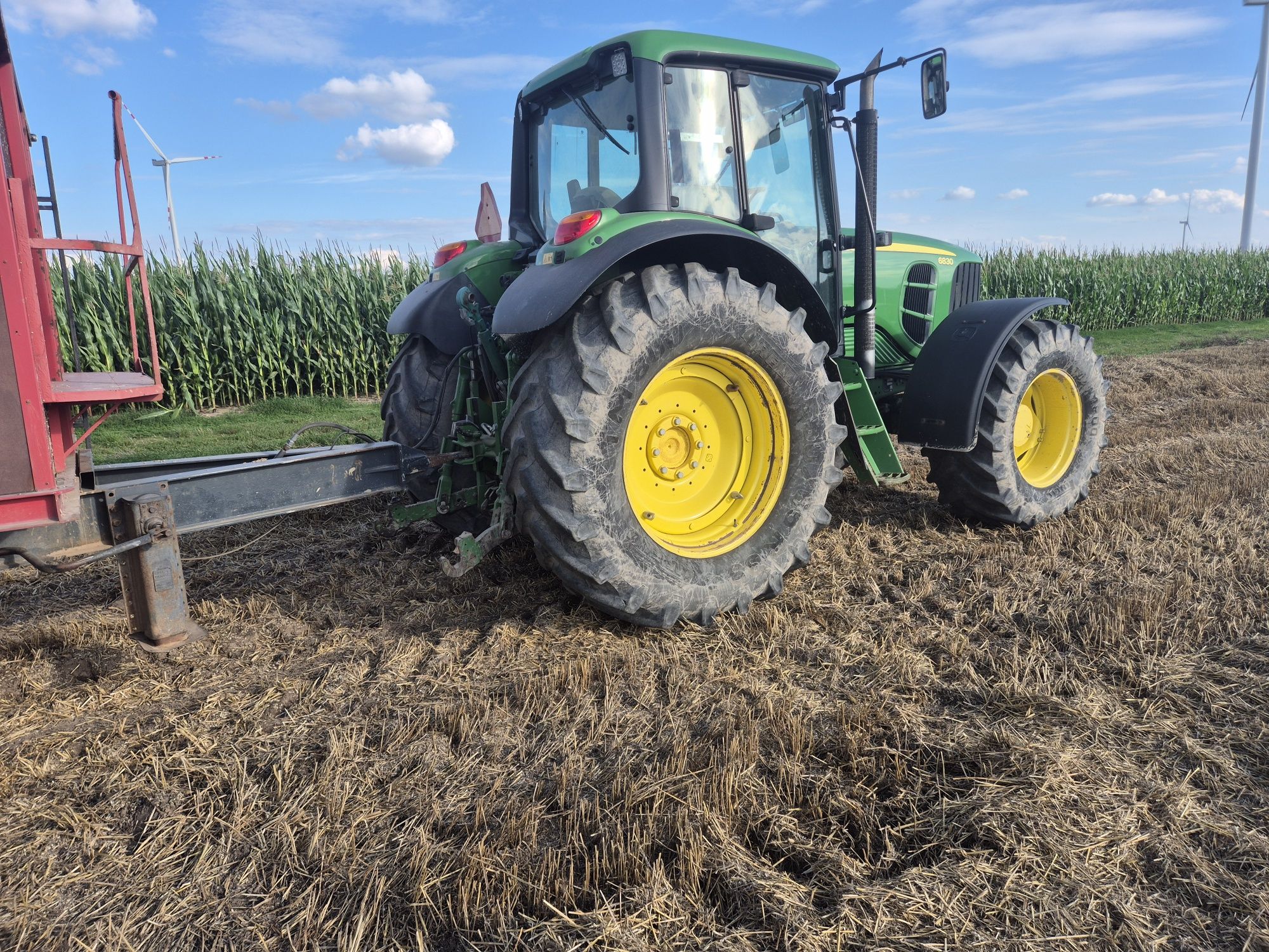 John  Deere  6830