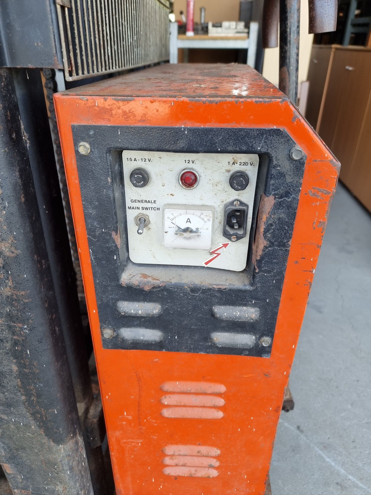 Torre (porta-paletes) eletrico Withforce 3m