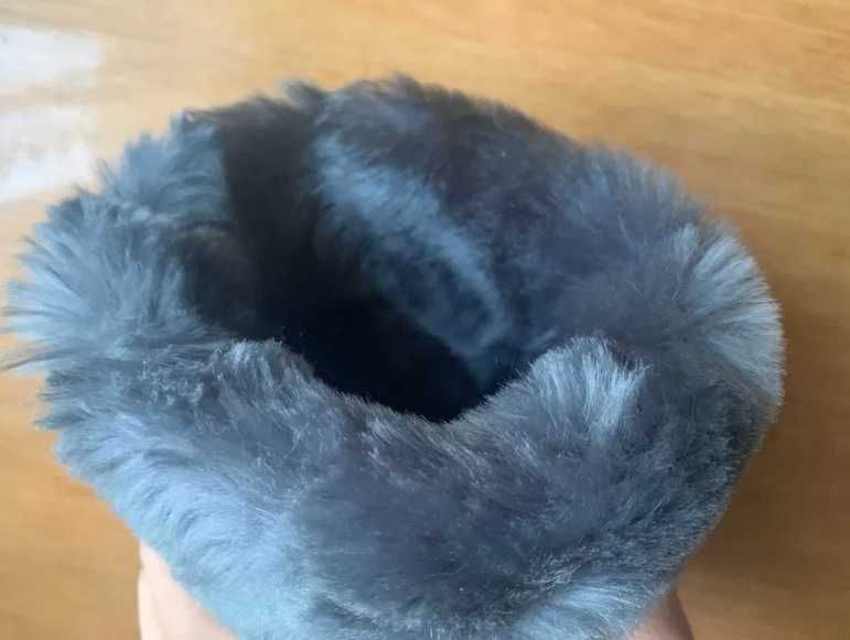 Теплые рукавицы с мехом внутри для работы на морозе