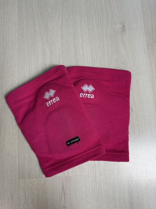 Nakolanniki siatkarskie, rozowe i biale ERREA