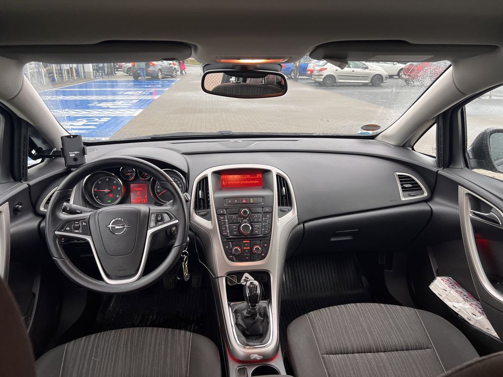 Astra J super stan Bielsko-Biała