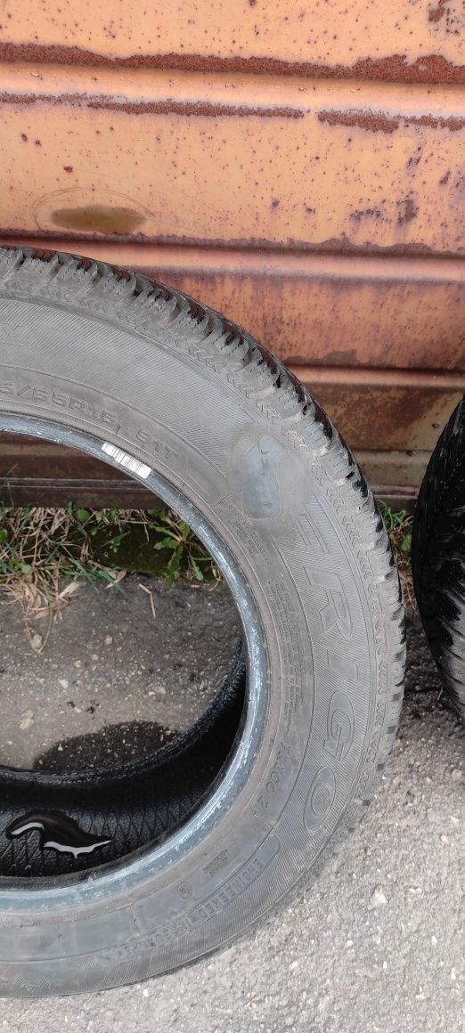 Продам шины 195/65 R15