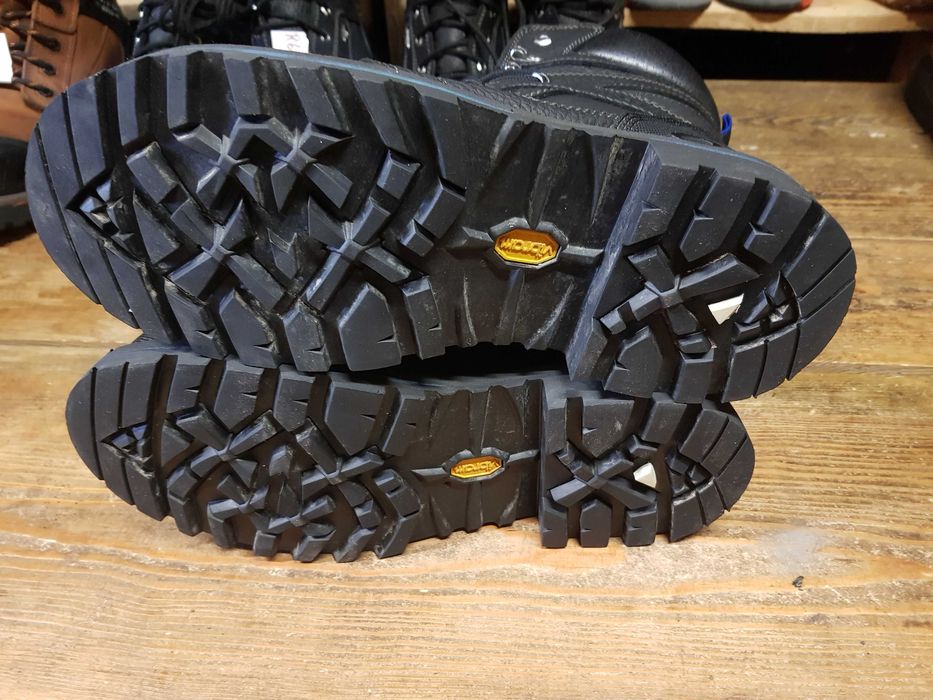 Buty robocze DAKOTA rozm 42,5 wkł 28 cm S3