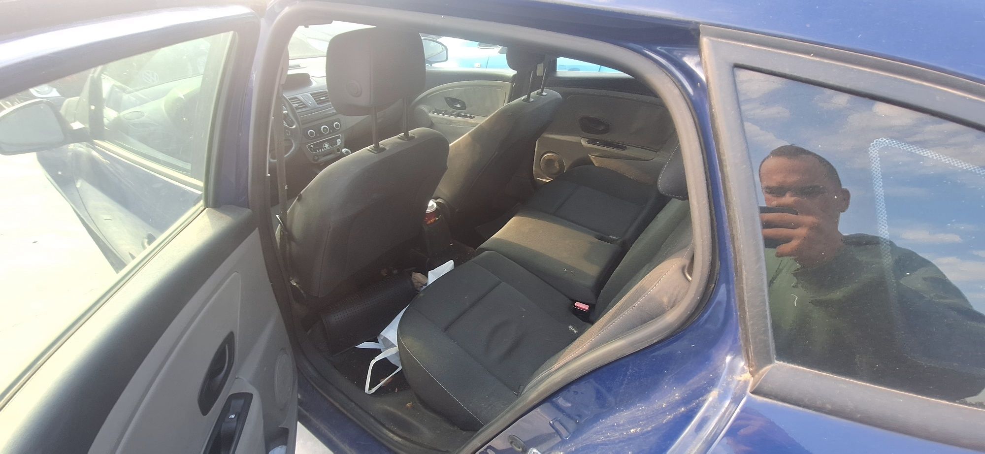 Renault Megane III kombi kolor TEF43 silnik 1.5 DCI