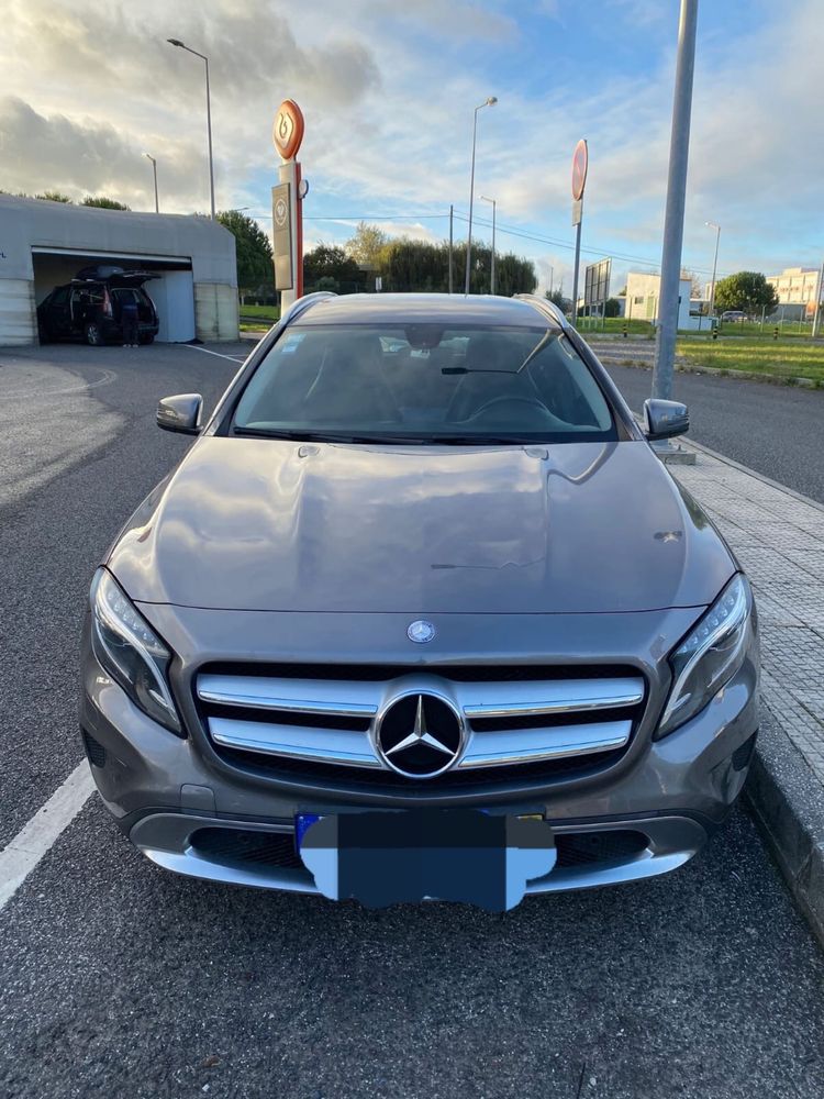 Mercedes GLA 200