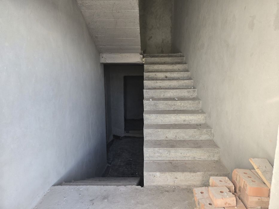 Продається котедж у Тернополі, р-н Кутківці