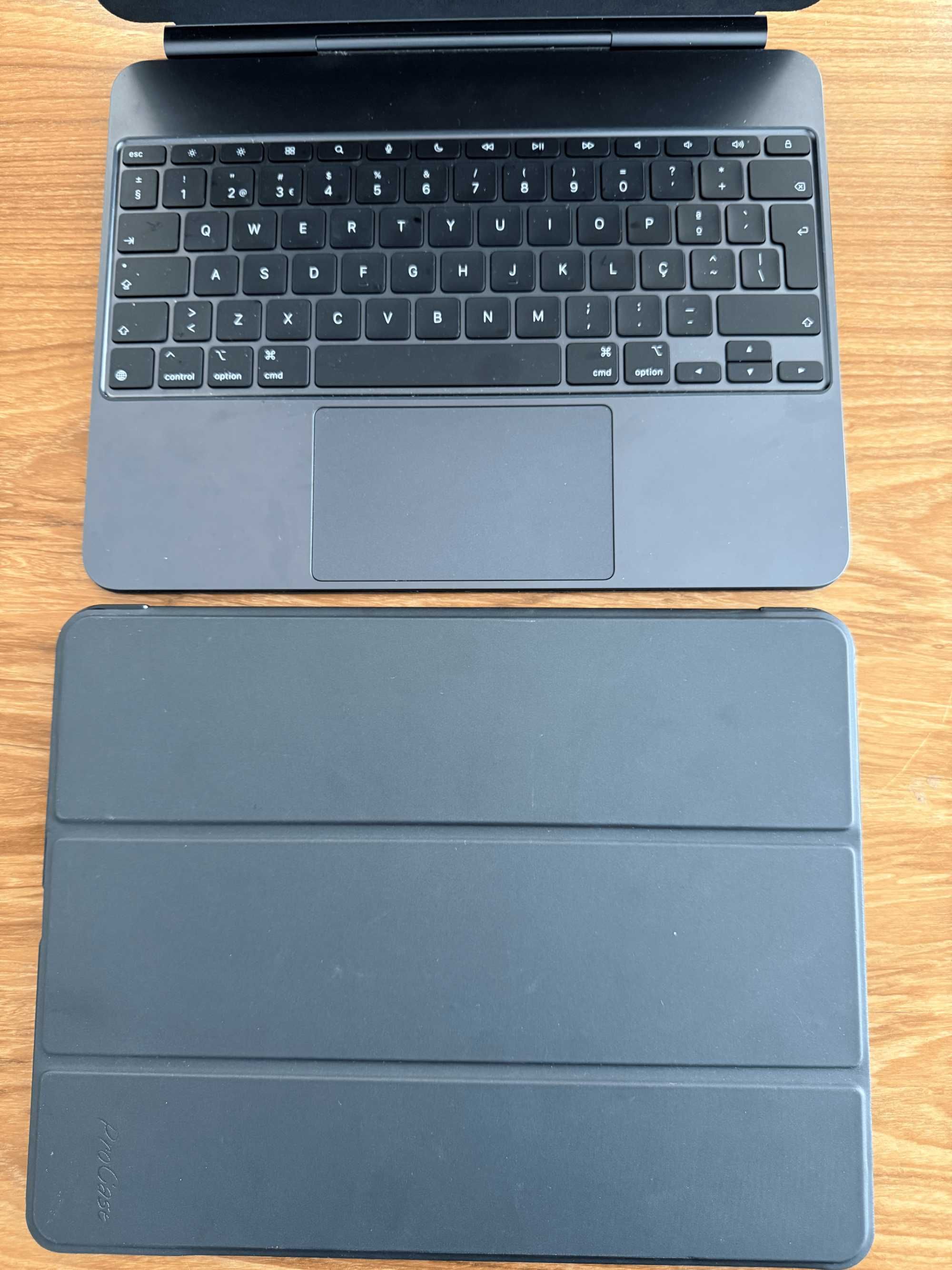 iPad Pro 13 (2024, M4) Wi-Fi 512 GB + Magic Keyboard