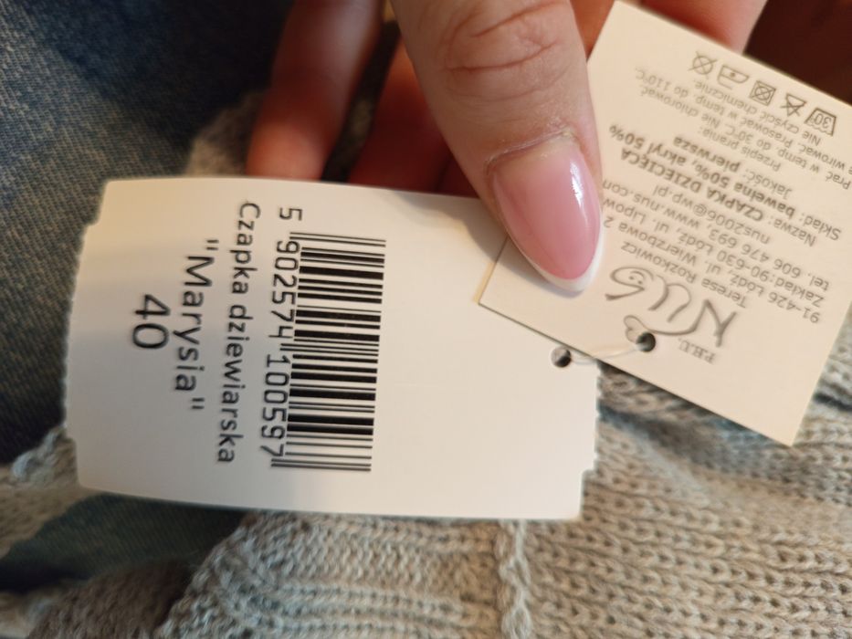 Nowa czapka niemowlęca