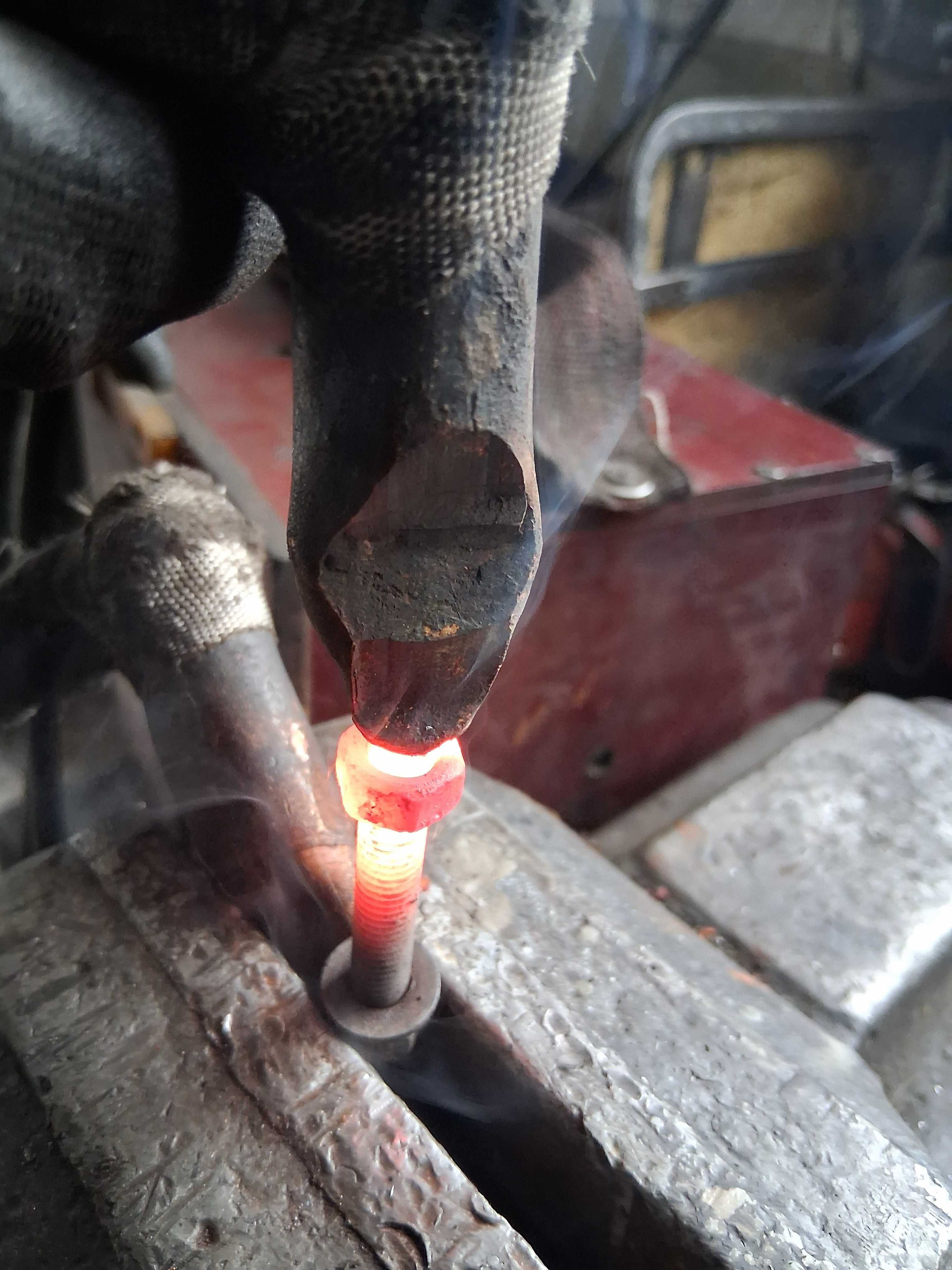 Nagrzewnica śrub nakrętek na 220v