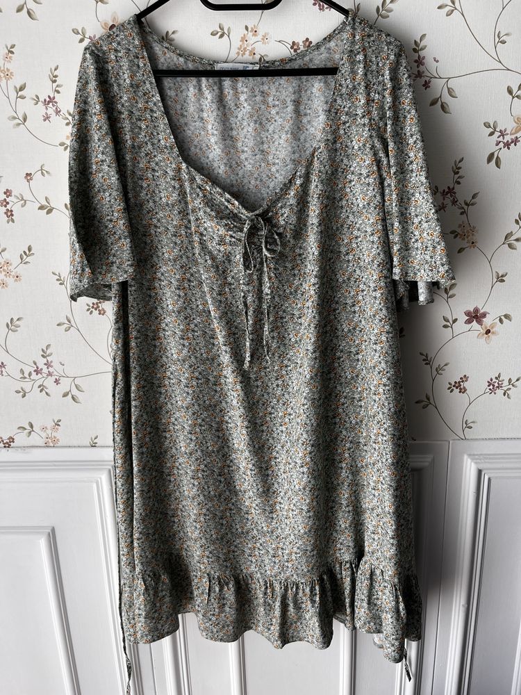 44 Primark sukienka zielona w kwiaty wiskoza jak nowa
