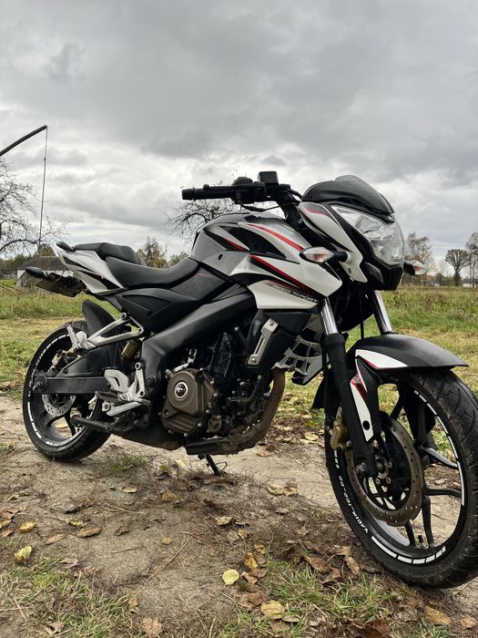 Bajaj Pulsar NS200