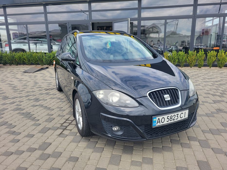 Seat altea xl  .
