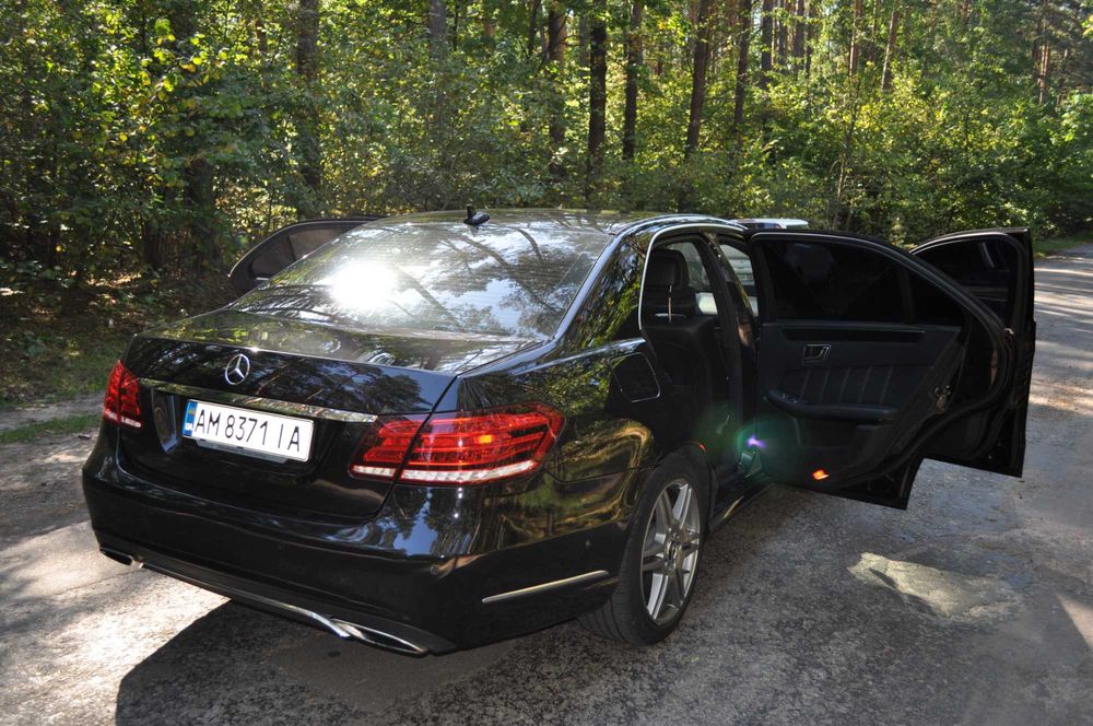 Mercedes-Benz E-Class W212 E220