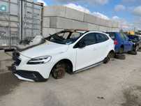 VOLVO V40 2017  D4204T9 *SAMOCHÓ NA CZĘŚCI* 47