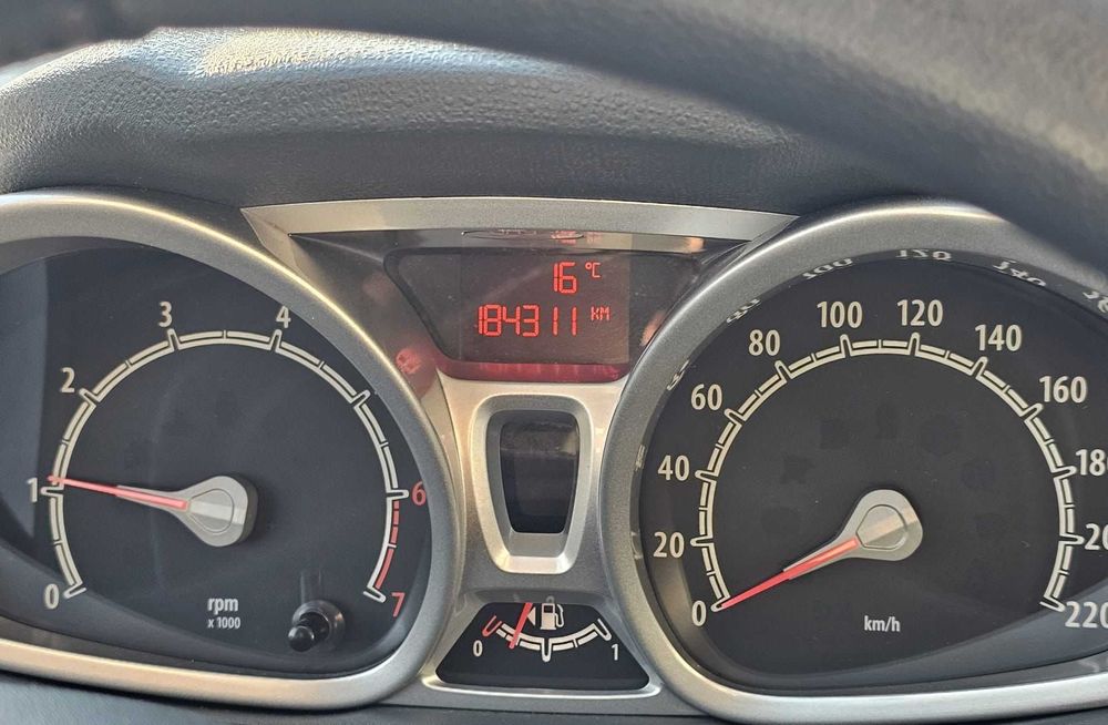 Ford Fiesta 1.25 Titanium, 2010, 5P| Único dono