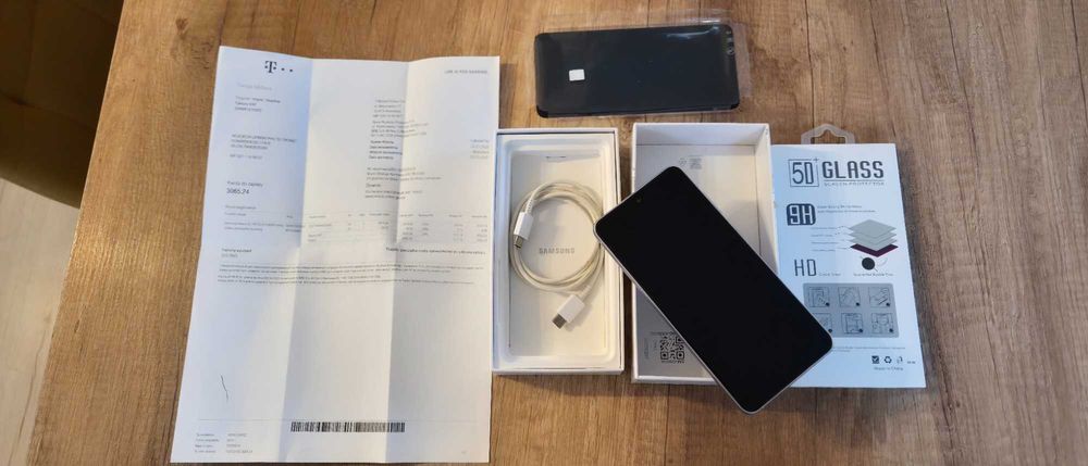 Samsung Galaxy S21 FE 5G 6/128GB SM-G990B Lavender Różowy - idealny