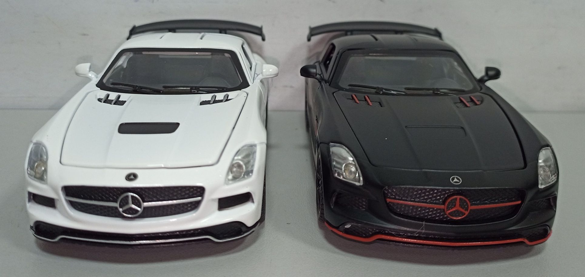 Машинка Mercedes-Benz AMG SLS модель 1:32 "АвтоЕксперт". Металл, звук,