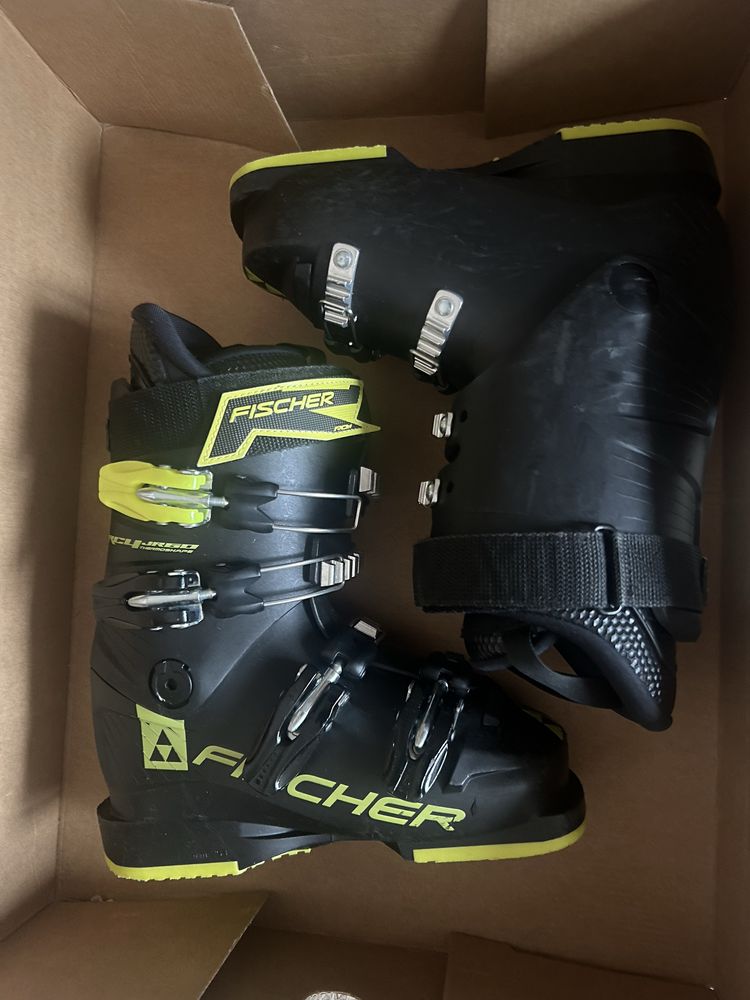 Buty Fischer RC4 60JR rozmiar 34