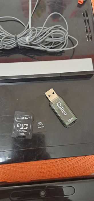 Wiiu desbloqueado em ótimo estado + acessórios