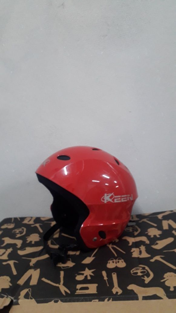 Kask narciarski dla dziecka 9-14 lat