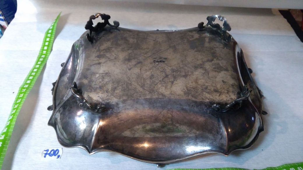 Patera srebrna , polska w cenie 4500 zł