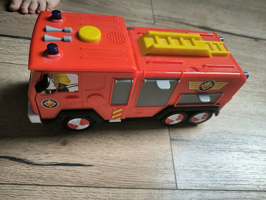 Simba Strażak Sam Wóz strażacki Jupiter Remiza 2w1 + quad