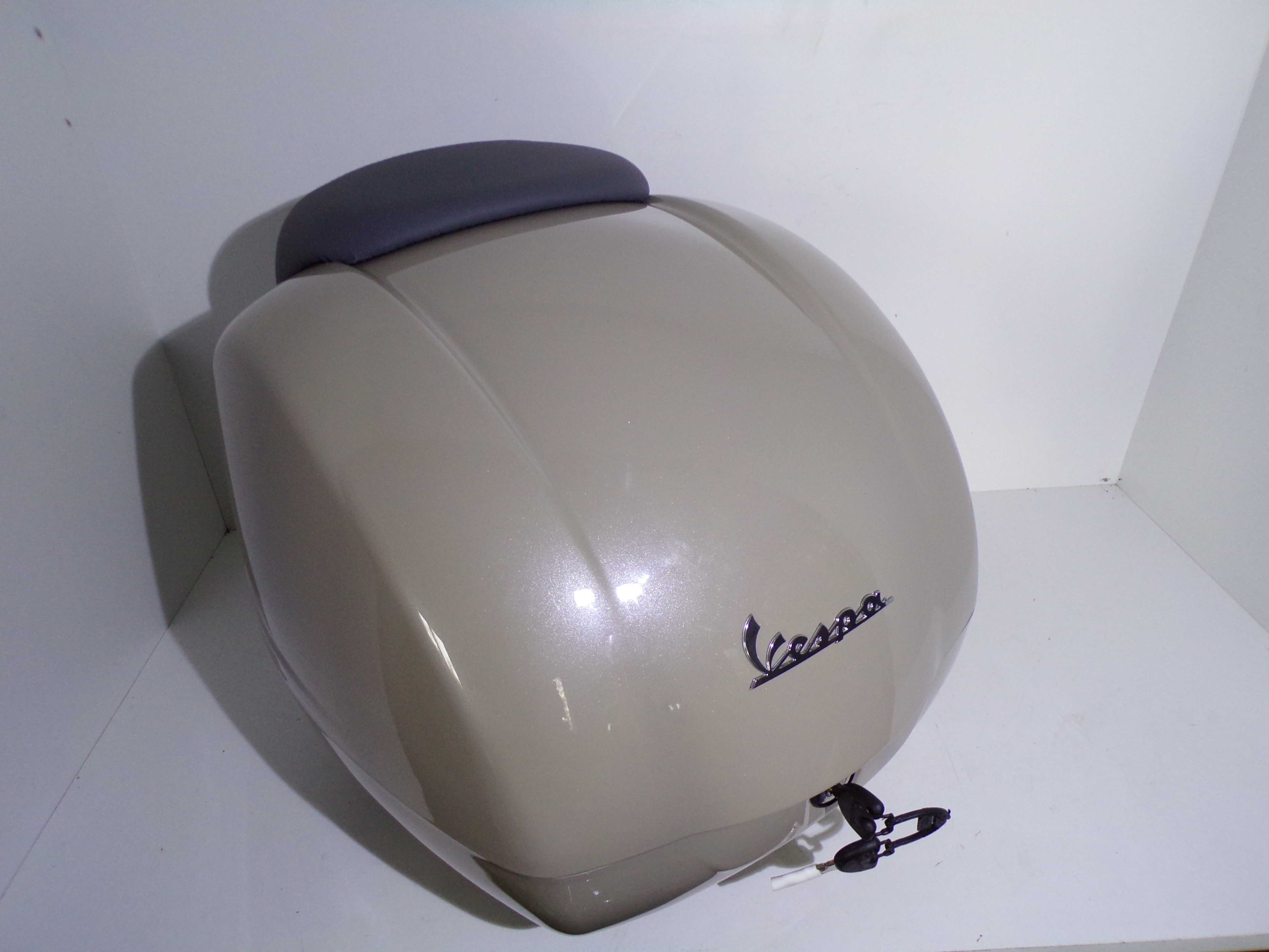VESPA Kufer Z Oparciem Do Modelu GTS Super Od 2023r. Classic Beige Q01
