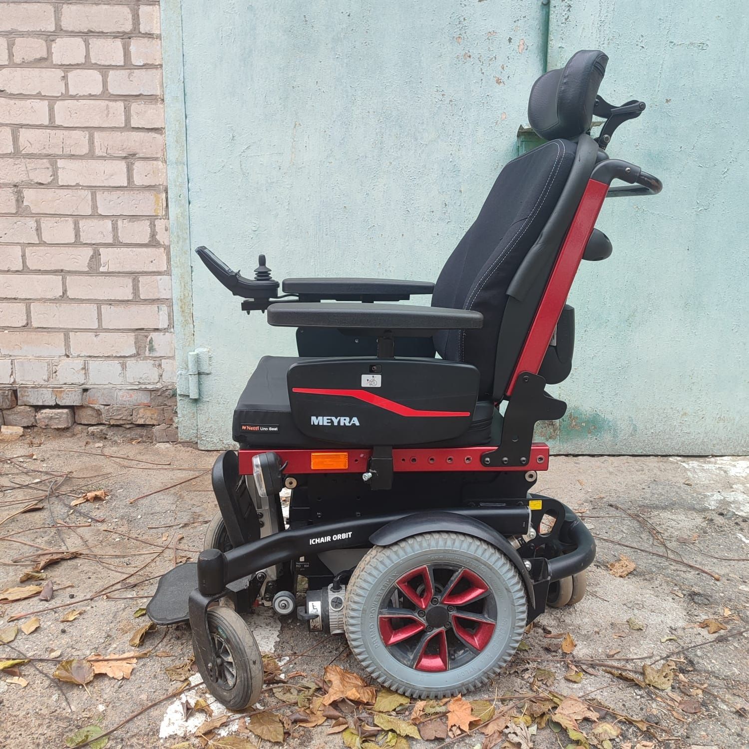 Продам инвалидную коляску Мeyra Ichair Mid 10км/ч