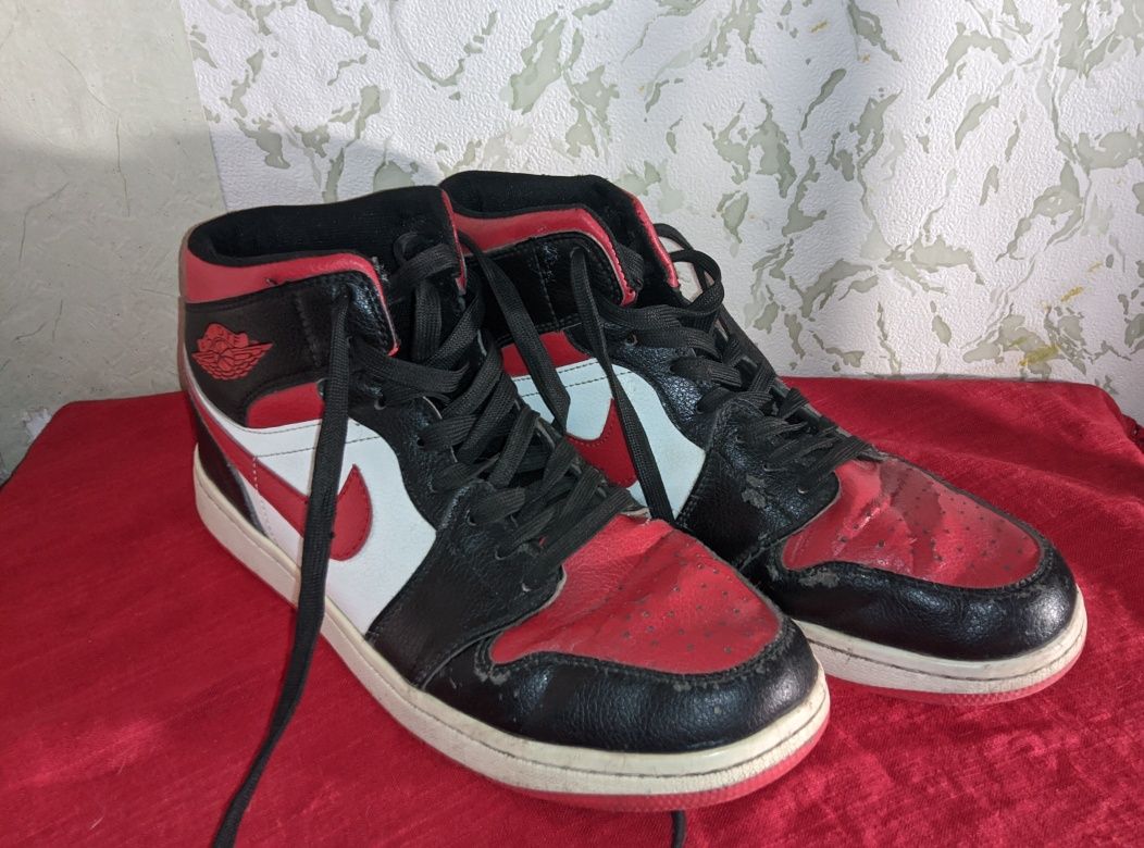 Кросівки Nike Air Jordan 1