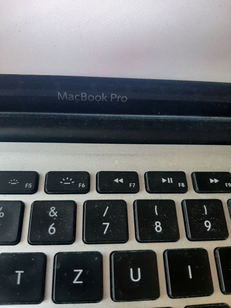 Macbook pro uszkodzony model A 1278