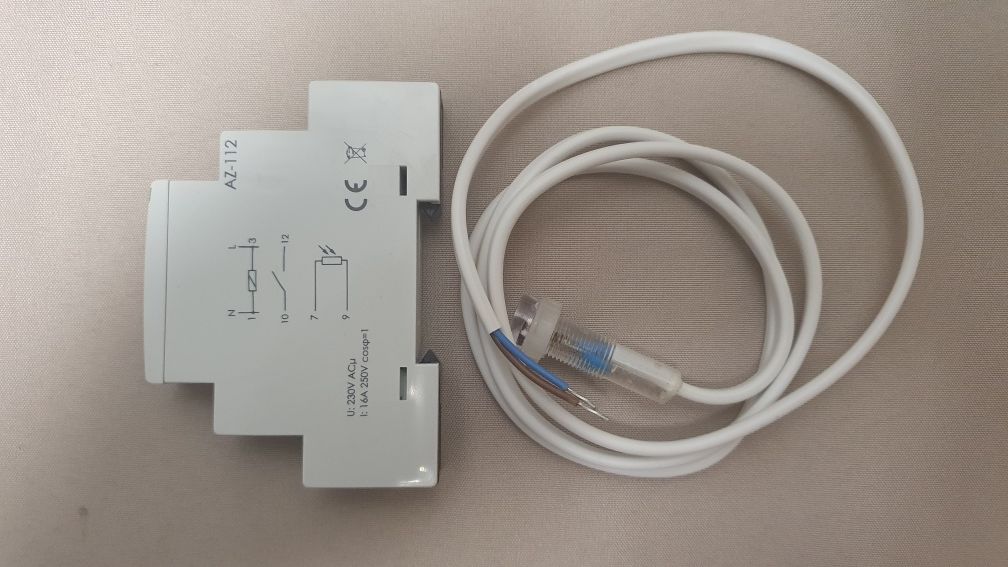 Zmierzchówka Nowy Zmierzchowy włącznik światła F&F fif AZ-112 230V