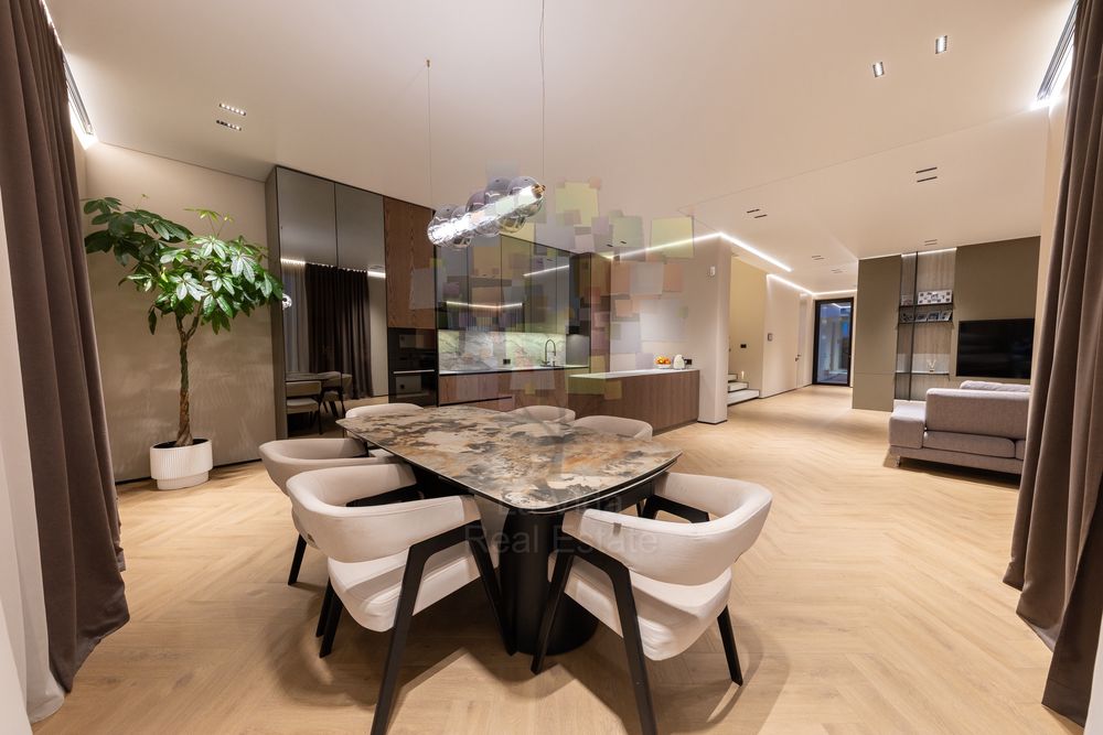 Без % Продаж будинку /Продаж  будинку в Ужгороді /Панорамний вид