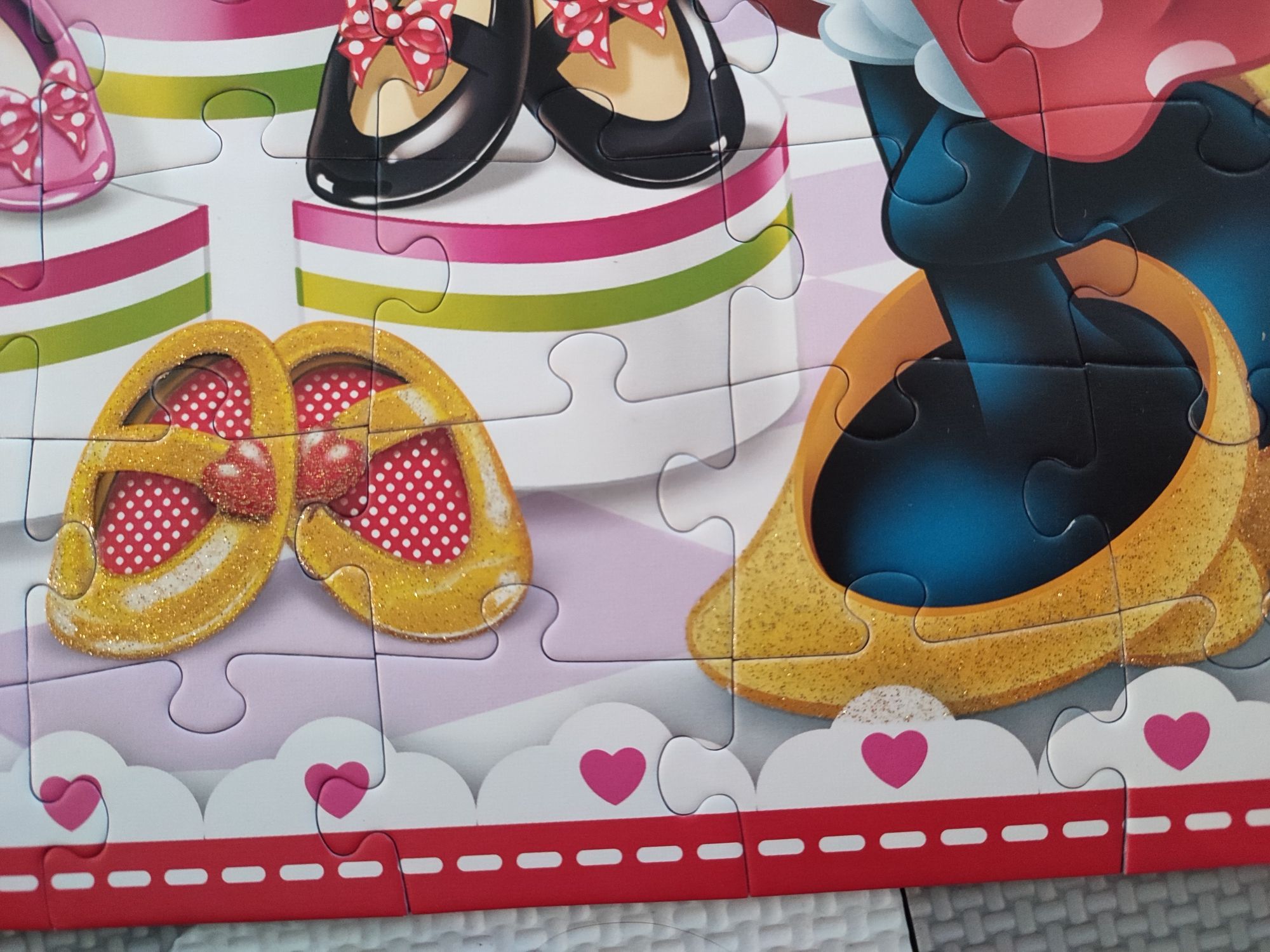 Puzzle Myszka Minnie i Daisy 100 elementów