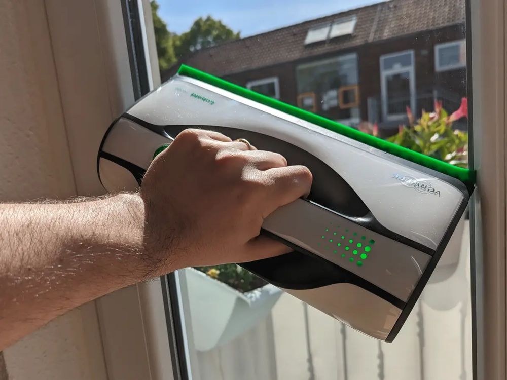 Vorwerk Kobold VG100 +cabo Extensivel (ocasião)