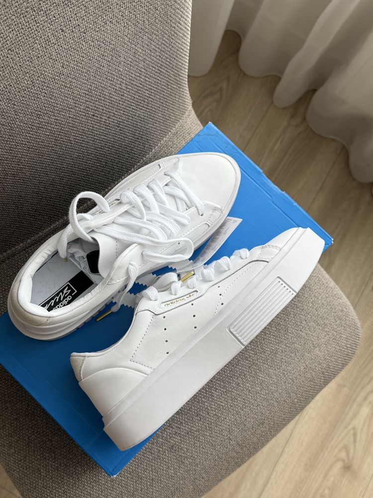 Кросівки Adidas Super Sleek нові оригінал