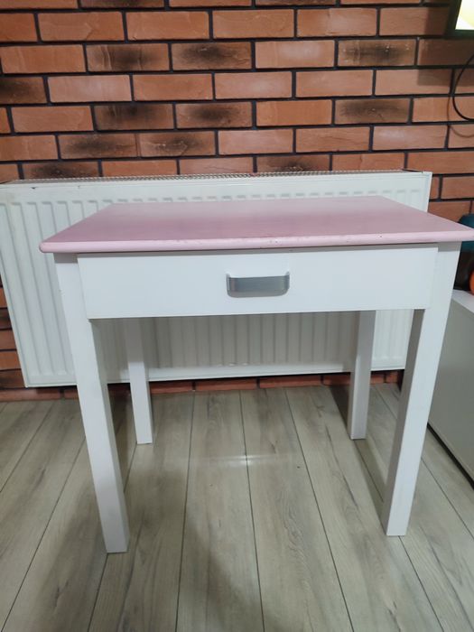 Biurko toaletka z szufladą