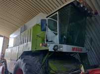 Kombajn zbożowy Claas Mega 218