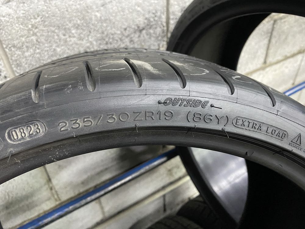 Літні шини 235/30 R19 (86Y) MICHELIN