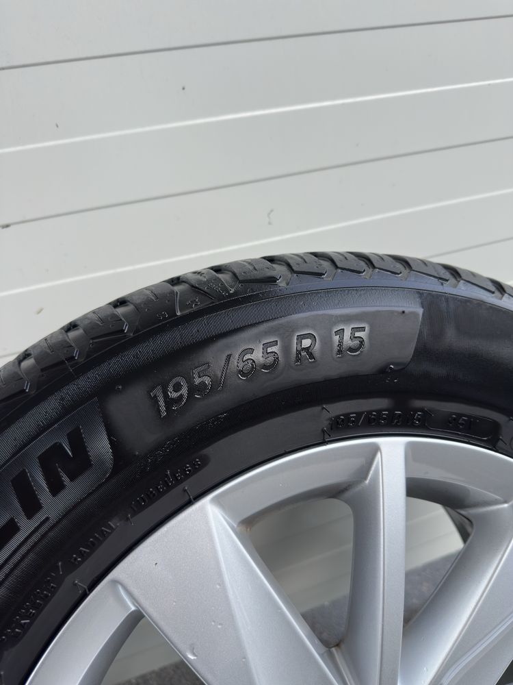 Zestaw kól 195*65 R15  VW