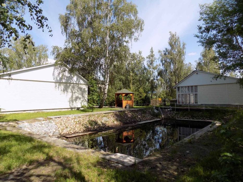 Продам комерційний комплекс в смт. Чоповичі, Коростенський р-н.