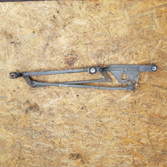 FORD FOCUS MK2 04-11r MECHANIZM WYCIERACZEK PRZÓD